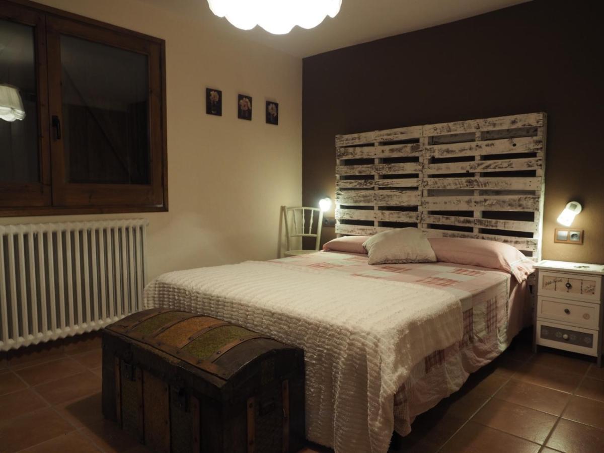 Villa Els Noguers Turisme à Castellar del Riu Extérieur photo